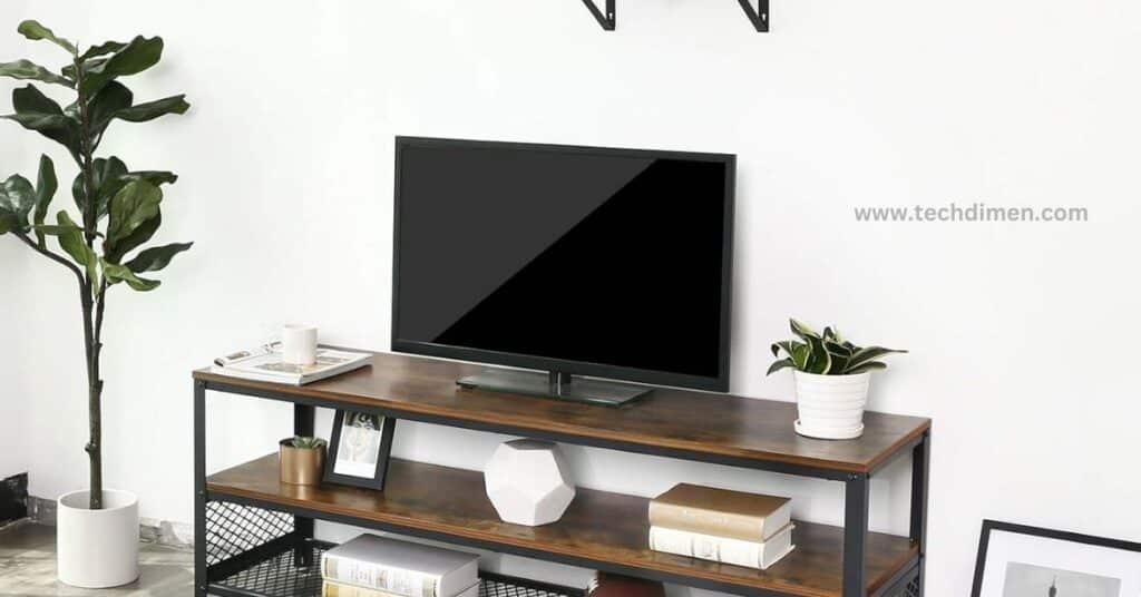 Placing a 32 Inch TV on a Stand or Table