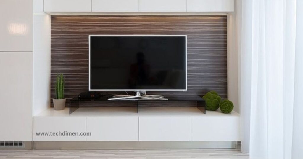 TV Stand/Table: Ideal TV Placement