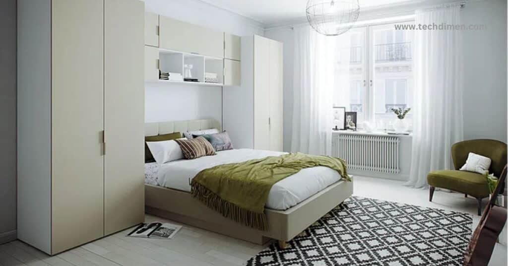 A Small Bedroom 100 square feet