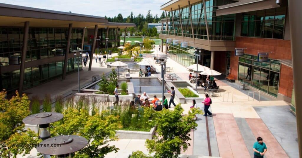 A Downtown Campus Built for Industry and Access